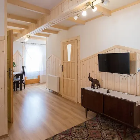 Διαμέρισμα Szarotka *